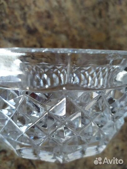 Конфетница, салатник,стопки хрустальные