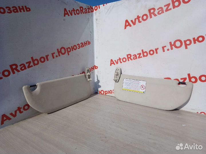 Солнцезащитный козырек Citroen C4 08г.в