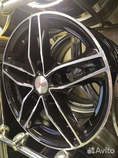 Диски R16 5x108 Et50 d 63,35 iFree Moskva BP Новые