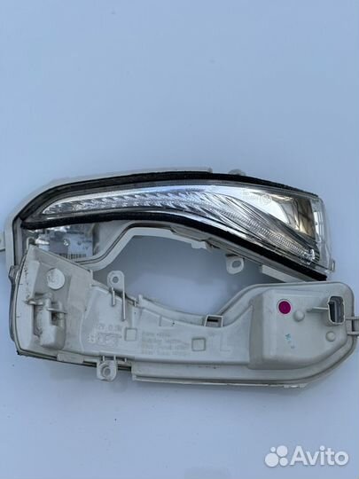 Повторители указателя поворота Infiniti Q50