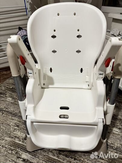 Детский стульчик для кормления