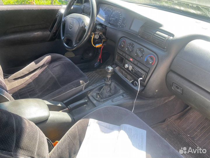 Разбор Opel Omega B 2.0 136 л.с., МКПП, 1996 г.в