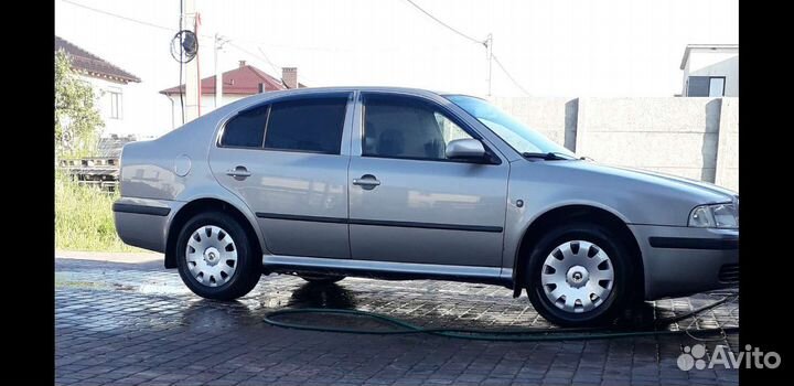 Запчасти на октавию тур