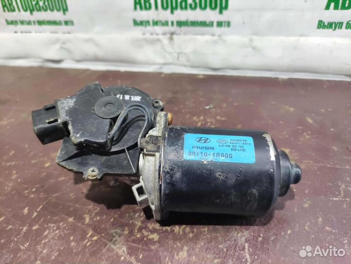 Моторчик стеклоочистителя передний Hyundai Solaris