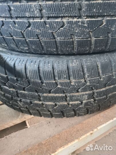 Toyo Observe Garit GIZ 205/60 R16