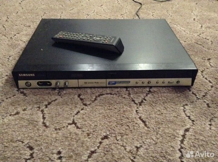 Видеомагнитофон