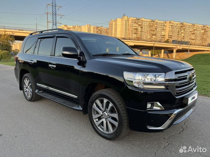 Toyota Land Cruiser, 2018