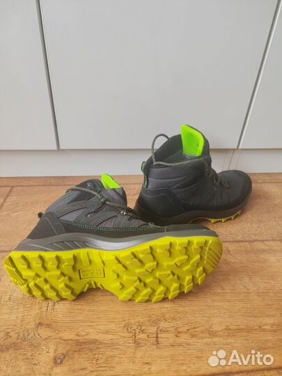 Ботинки демисезонные