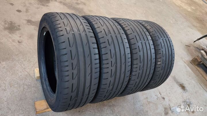 Bridgestone Potenza S001 215/55 R16 93W