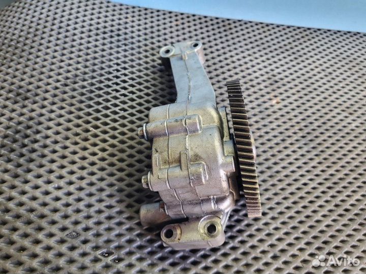 Масляный насос Scania P R G 5 серия