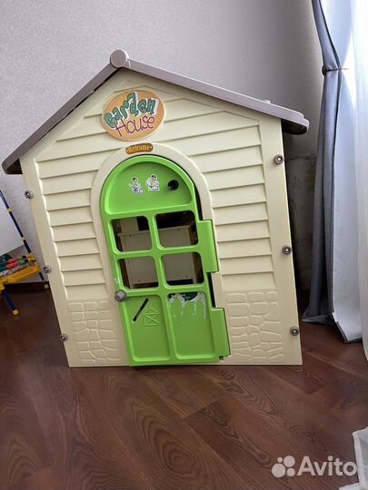 Детский игровой пластиковый домик
