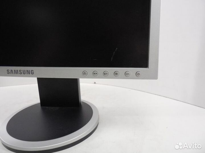 Монитор Samsung syncmaster 940n