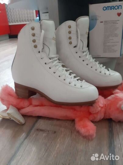 Фигурные коньки jackson Elle