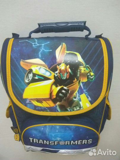 Школьный рюкзак