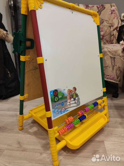 Мольберт детский двухсторонний