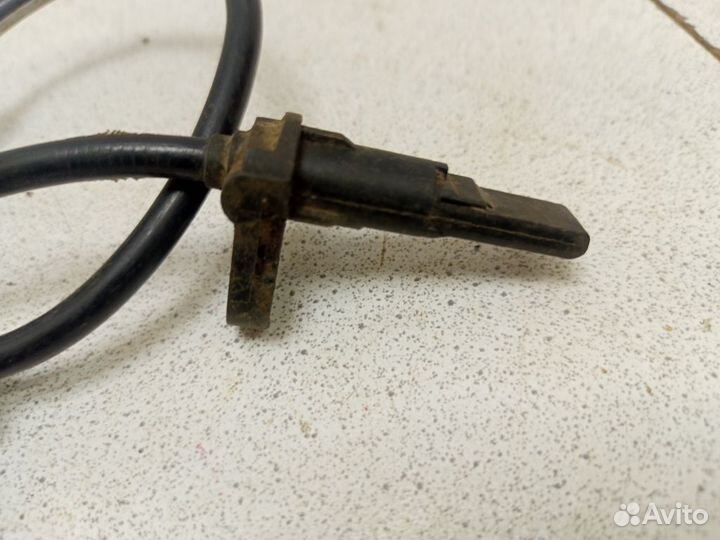 Датчик ABS передний Субару