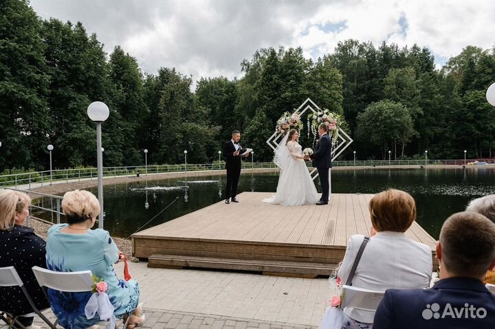 Ведущий тамада