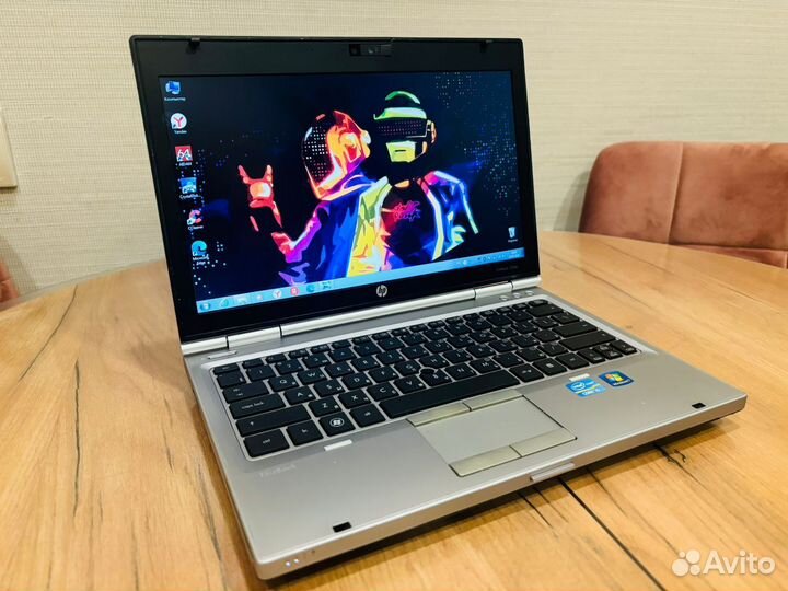 Ноутбук elitebook HP /core i5\4 gb/500gb