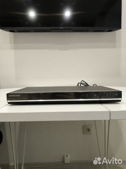 Dvd плеер samsung D-530