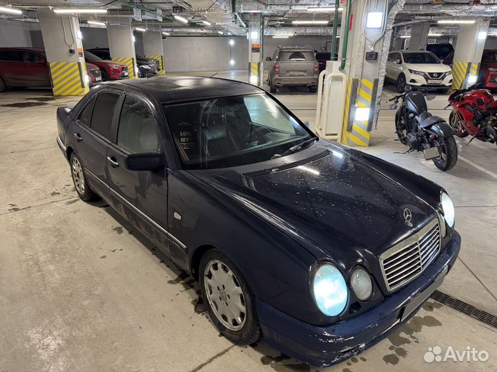 Mercedes-Benz E-класс 4.2 AT, 1996, 380 000 км