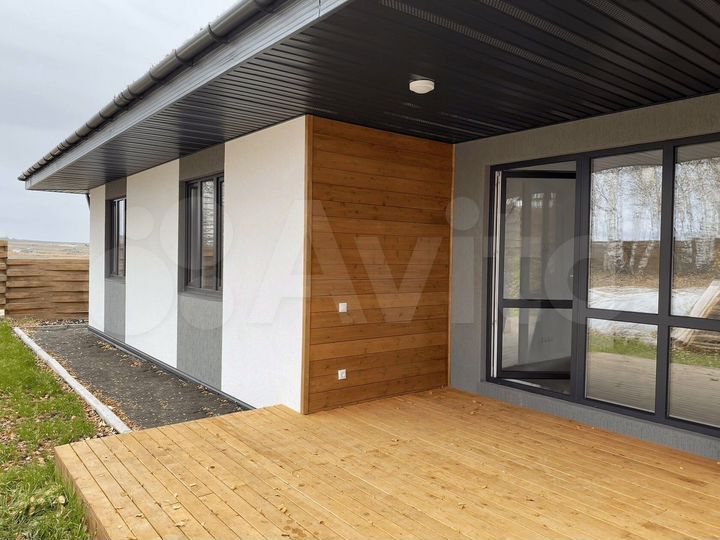 Дом 95 м² на участке 8 сот.