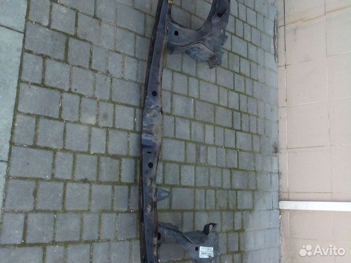 Продам передний телевизор на t5