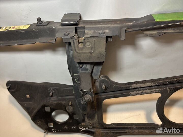 Панель передняя / Телевизор BMW E38