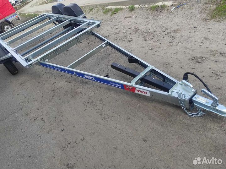Двухосный прицеп платформа