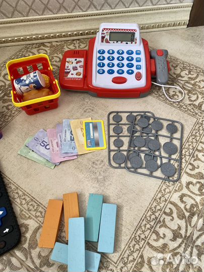 Развивающие игрушки