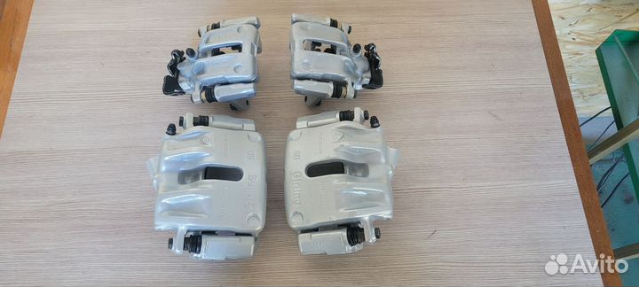 Передние суппорты Audi 80/S2 Girling 60