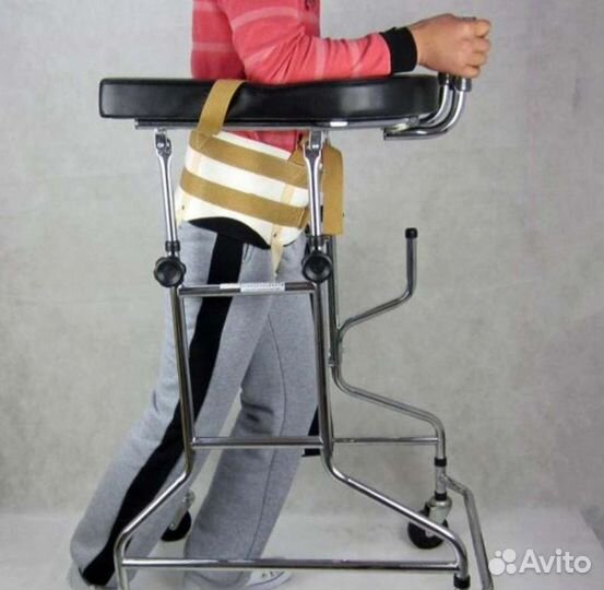 Ходунки регулируемые по высоте на 4-х колесах