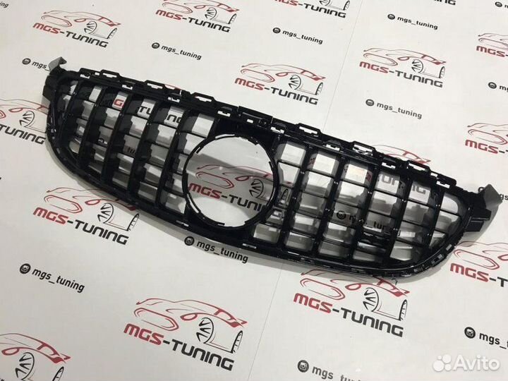 Решетка Mercedes C63AMG W205 GT style black