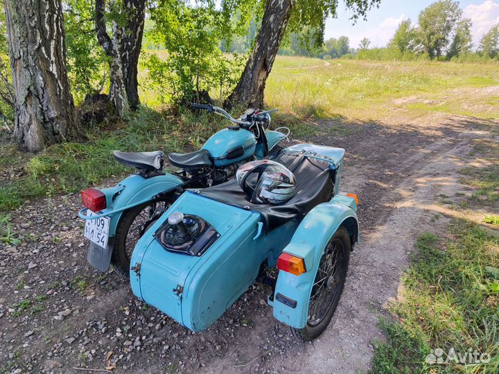 Урал Турист