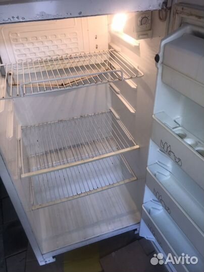 Холодильник бу атлант Беларусь 280л