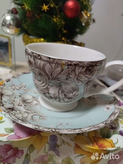 Чайные чашки с блюдцами. Винтаж