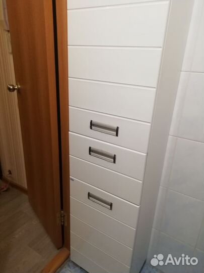 Полка с зеркалом, п