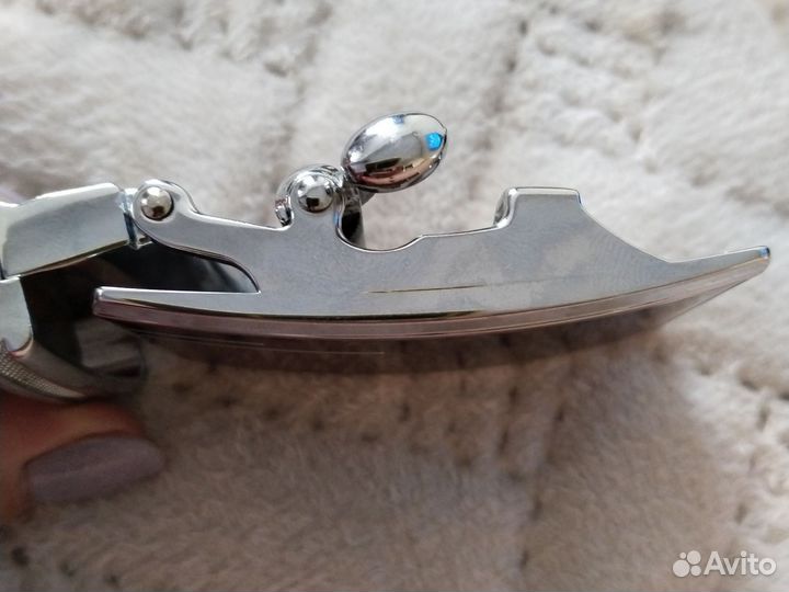 Мужской кожаный ремень