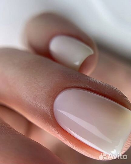 Маникюр,наращивание ногтей