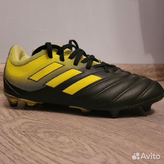 Детские футбольные бутсы Adidas