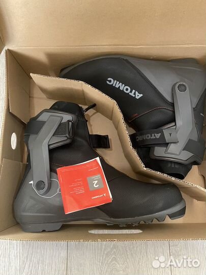 Лыжные ботинки atomic pro S3