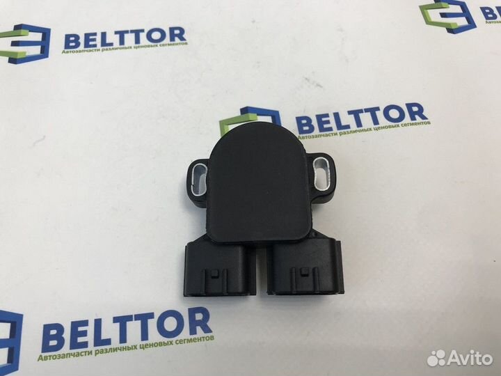 Датчик положения дроссельной заслонки 226204M511