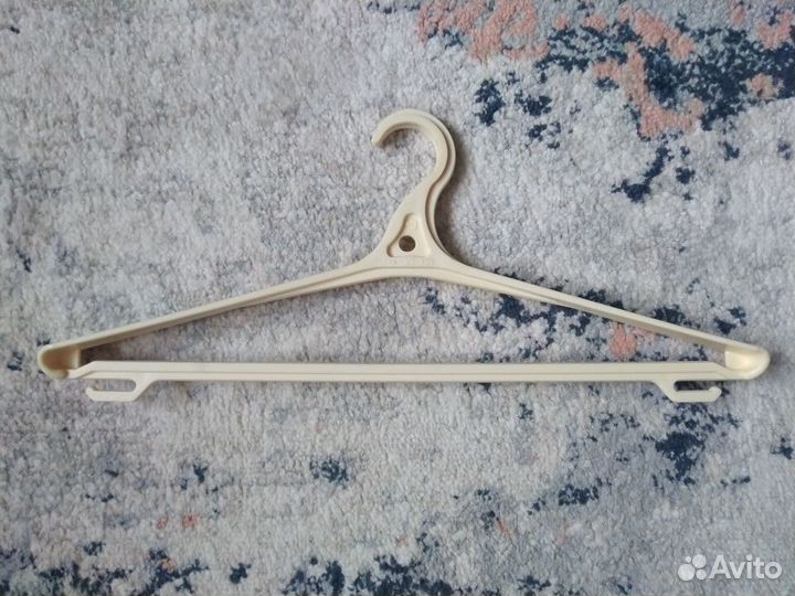 Вешалки плечики 4шт СССР