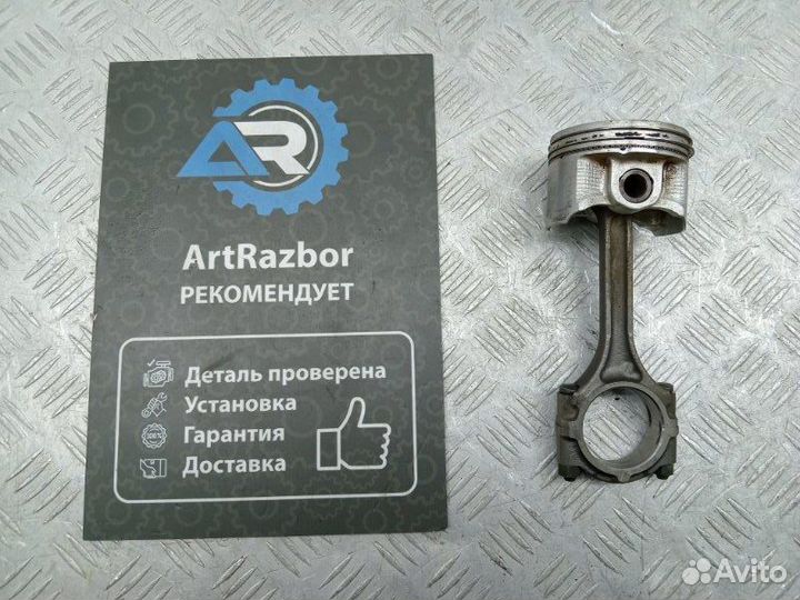 Поршень с шатуном Mitsubishi Colt 6 Z25A 1.3 4G19