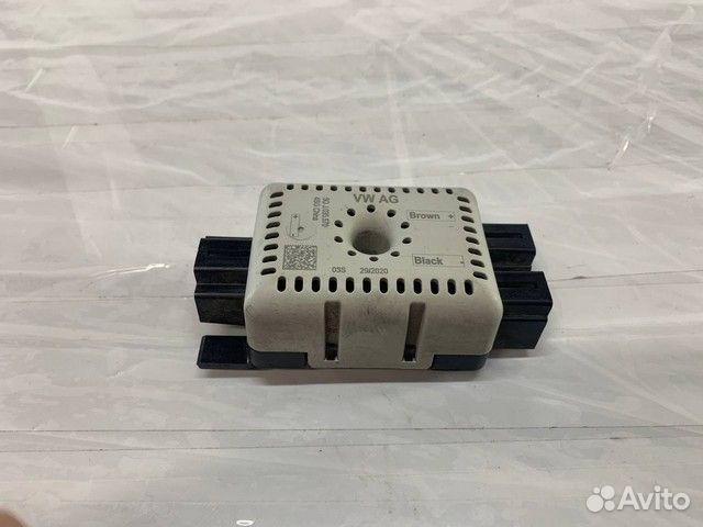 Фильтр подавления радиопомех 5QJ035570 Volkswagen