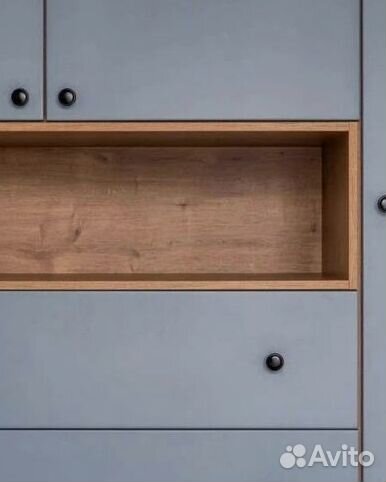 Распашной шкаф под ключ