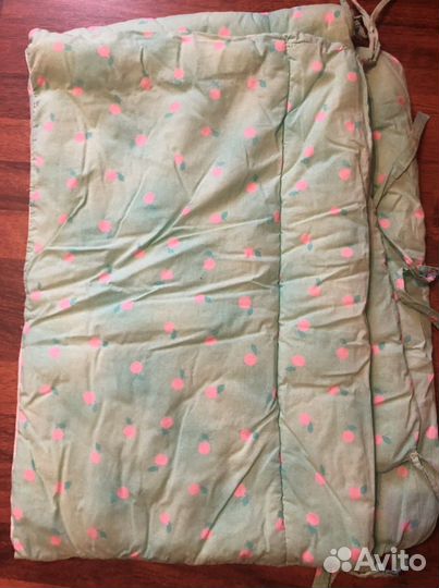 Бортики в кроватку