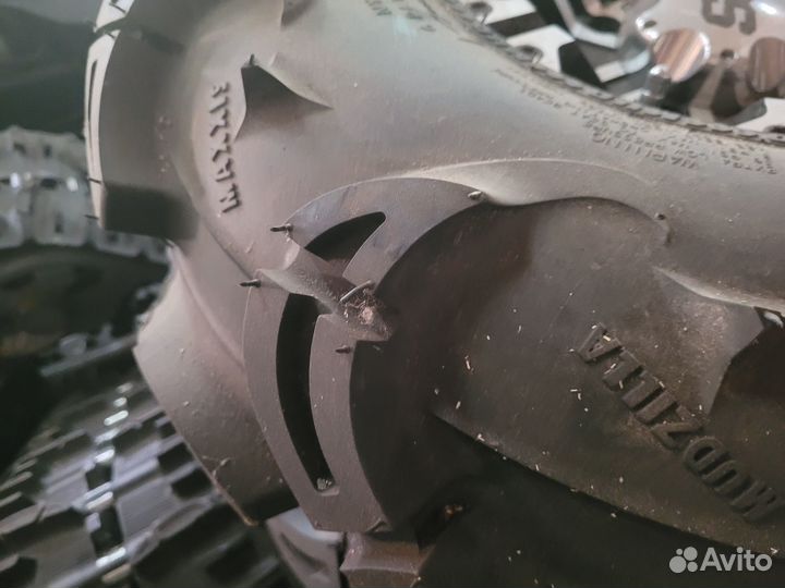 BRP CAN-AM Outlander 800