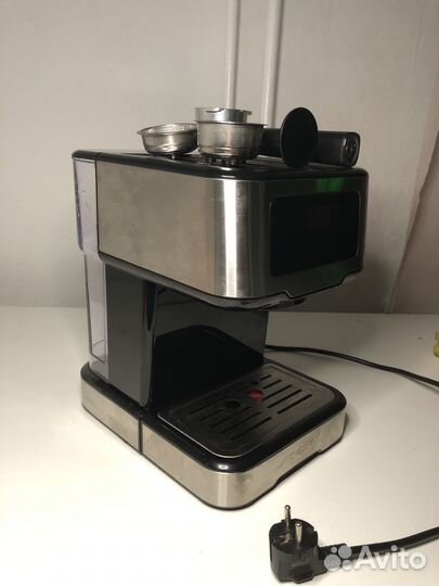 Кофеварка Dexp em 1100