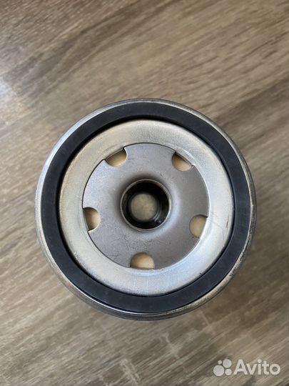 Фильтр масляный VAG 04E115561H (04E 115 561 H)