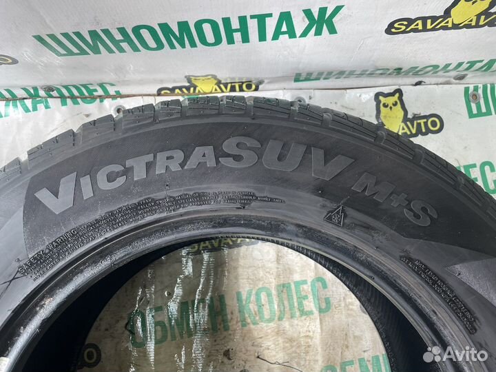 Maxxis Victra SUV M+S 275/55 R17